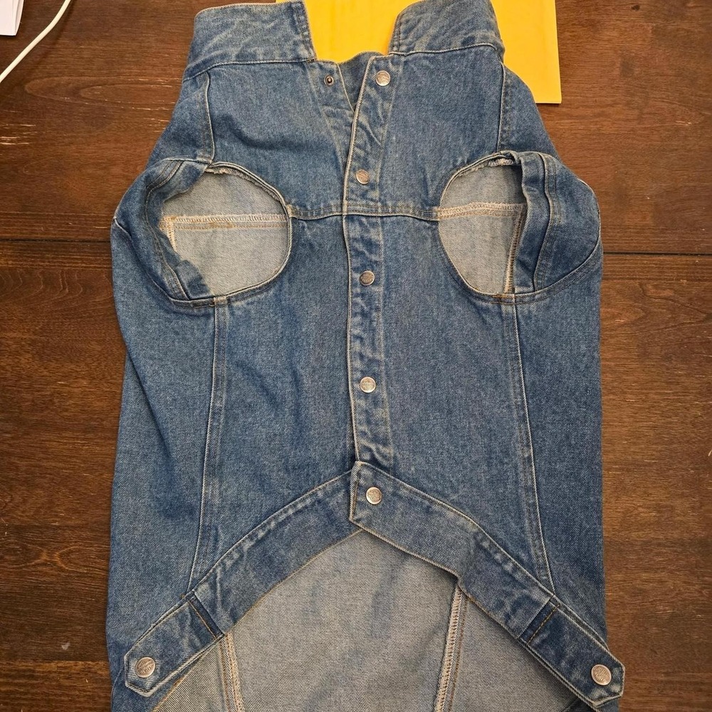 Official 2001 Harley-Davidson denim dog vest in size XL - Picture 4 of 4